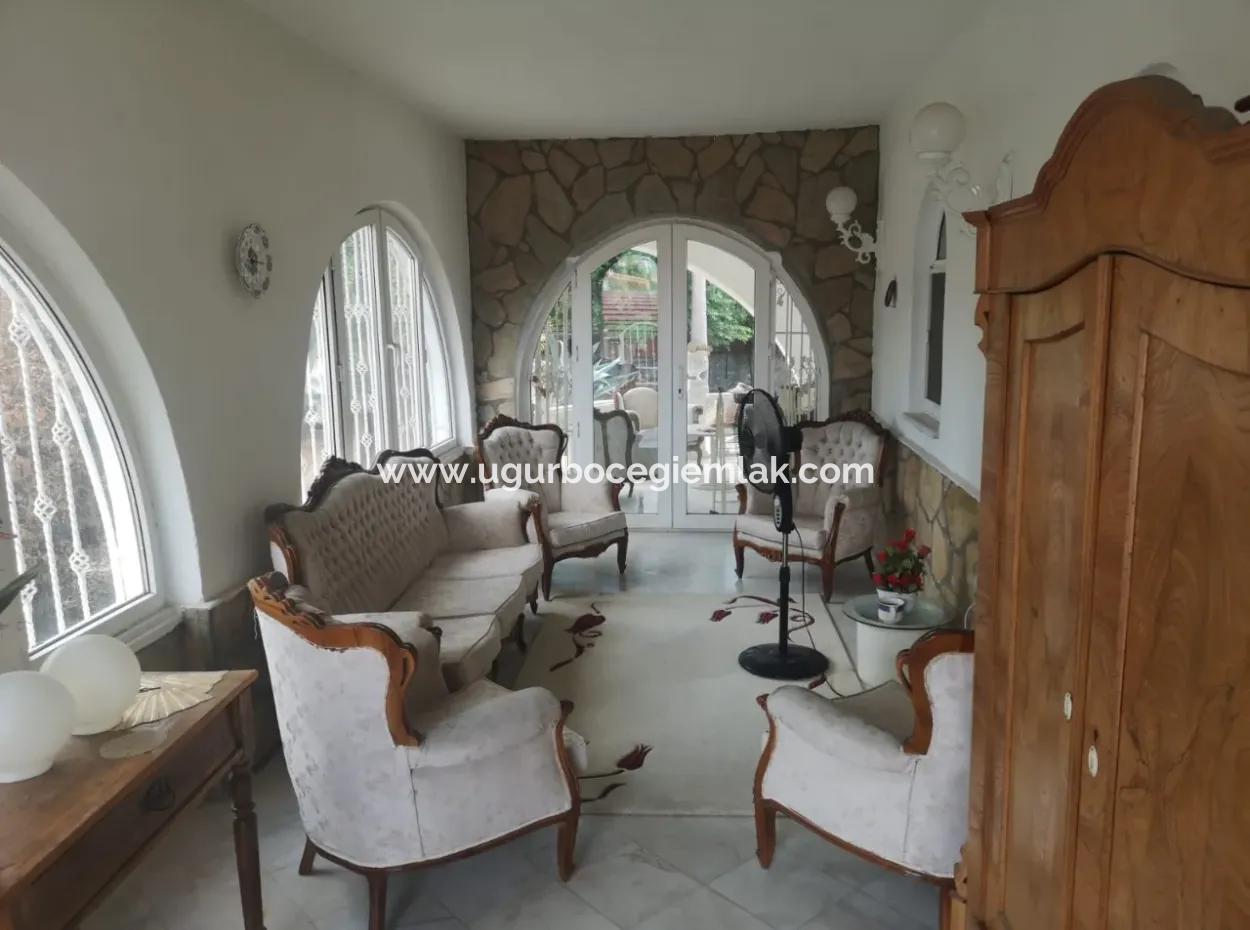 Doppelduplex-Villa Zum Verkauf In Der Nachbarschaft Von Karacali