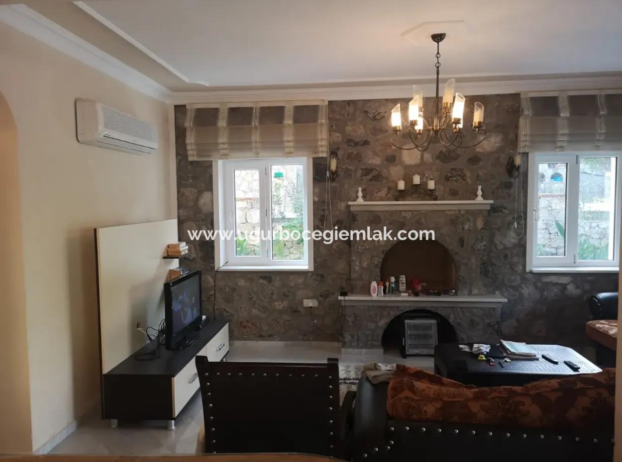 Villa Zum Verkauf In Dalaman Akkaya