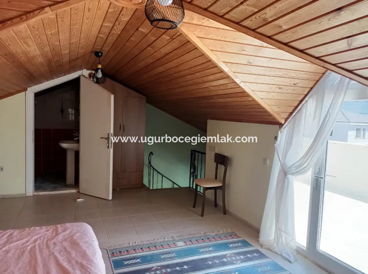 Dach-Duplex In Einem Komplex Im Viertel Dalaman Altintas