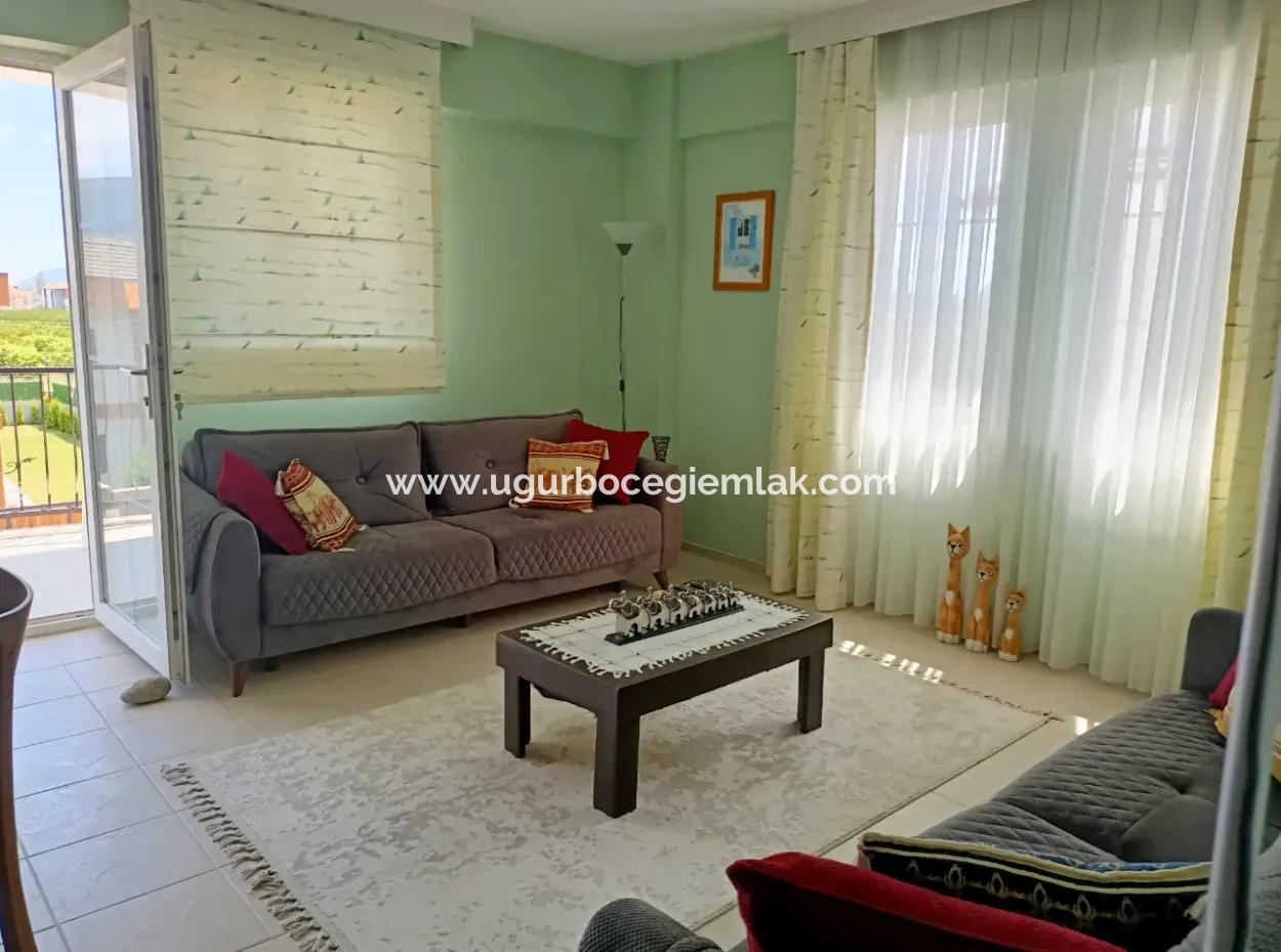 Dach-Duplex In Einem Komplex Im Viertel Dalaman Altintas