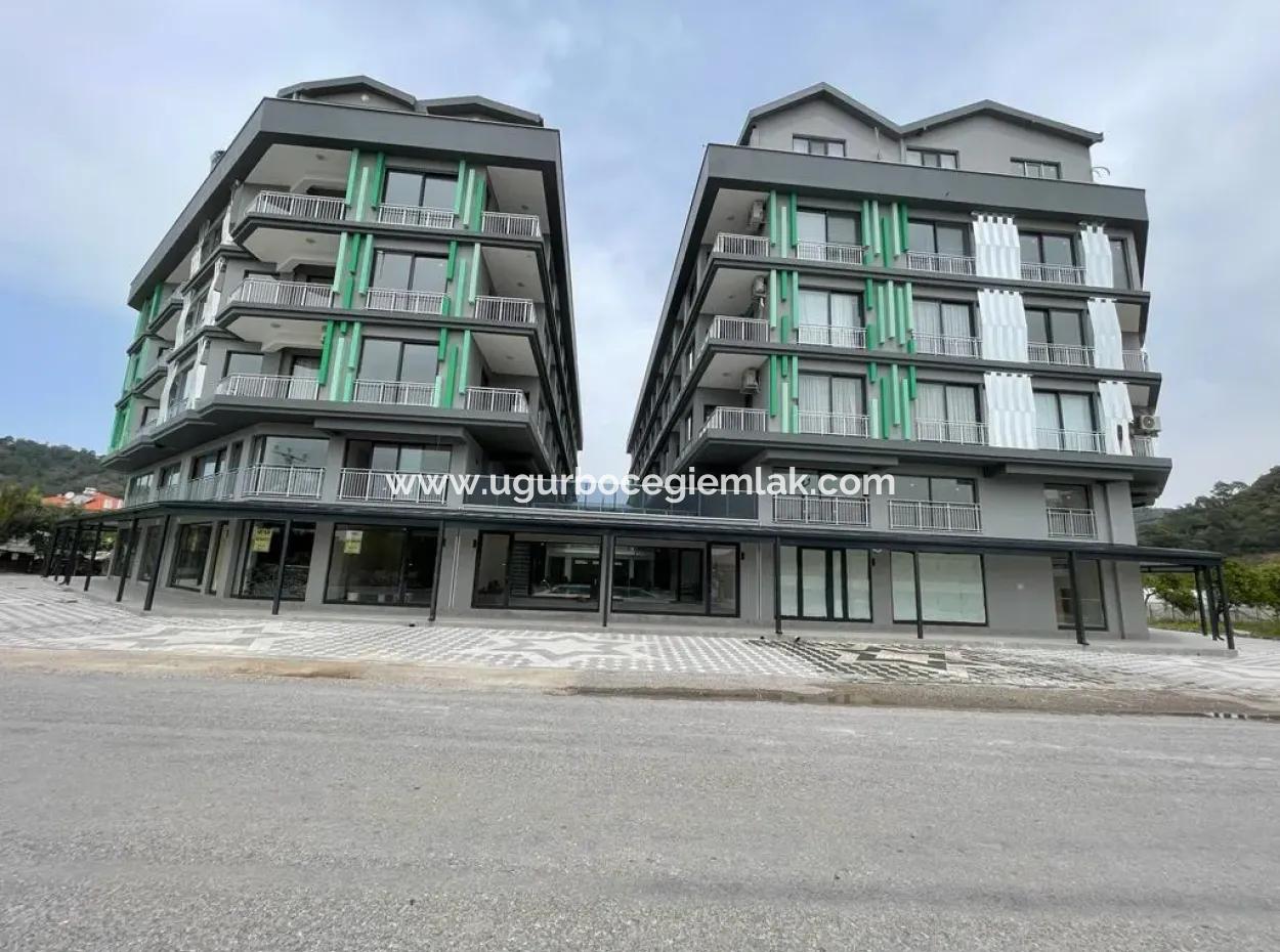 Riesiges Angebot In Der Residenz Zum Verkauf 2 1 Duplex