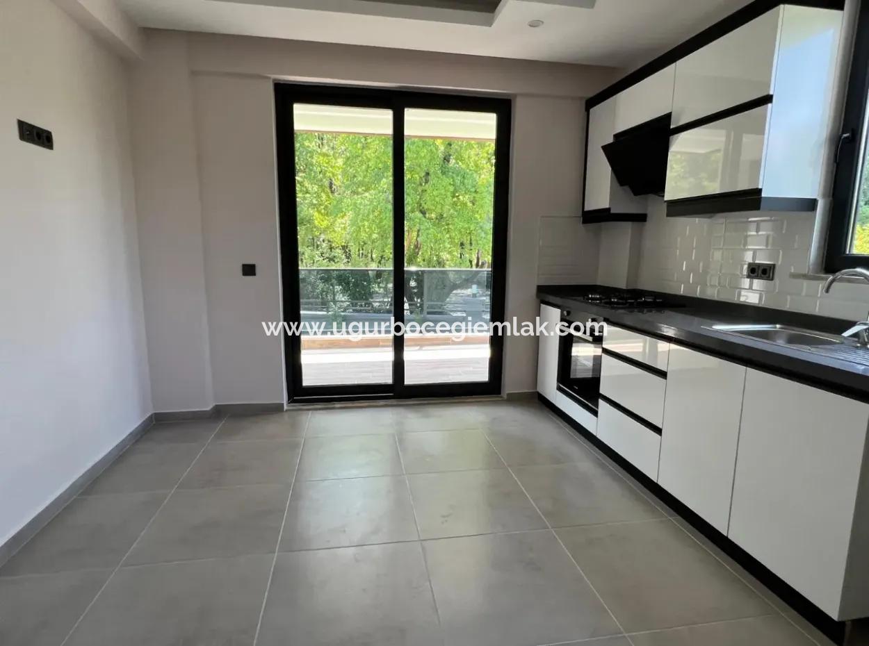 Im Inneren Der Altins. 3 1 Satilik Daire