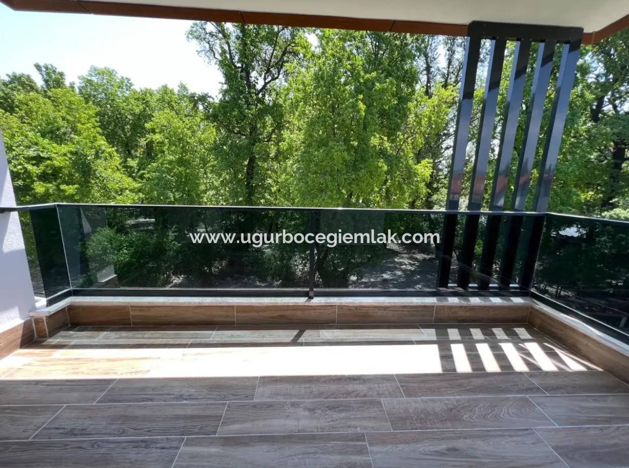 Im Inneren Der Altins. 3 1 Satilik Daire