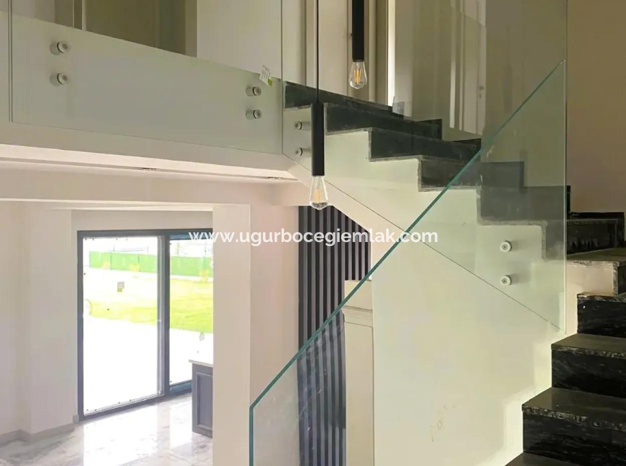 Ultra-Luxuriöse Freistehende Villa Mit Pool Im Akkaya-Tal