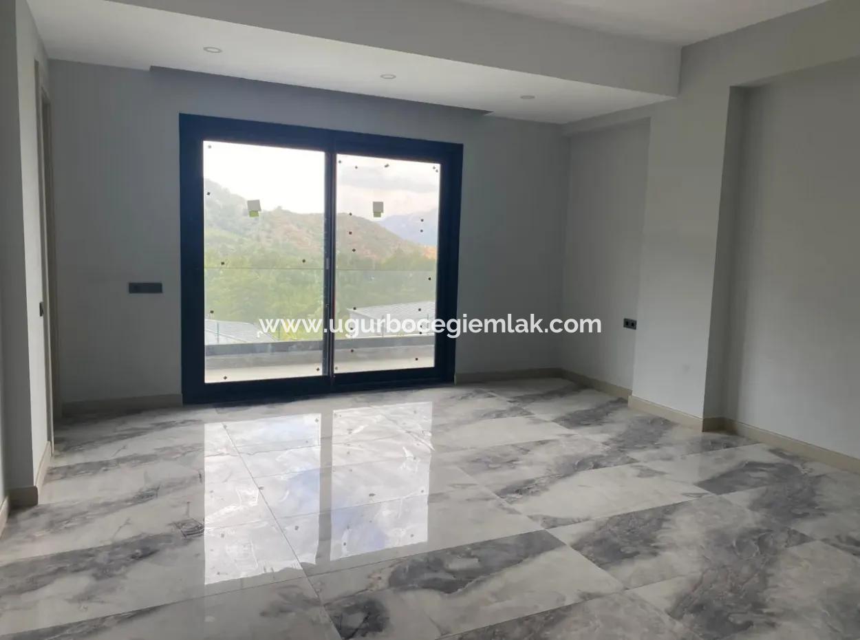 Ultra-Luxuriöse Freistehende Villa Mit Pool Im Akkaya-Tal