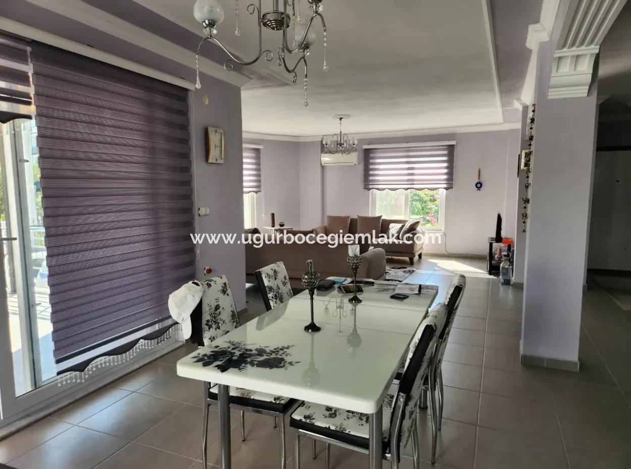 Dalaman Hurriyet Mah. Freistehende Villa Zum Verkauf Steht