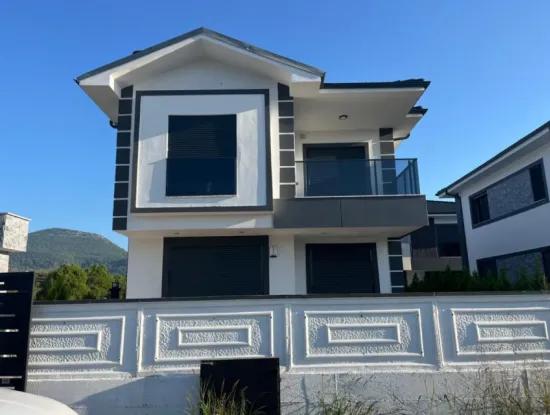 Freistehendes 4 1 Villa Zu Verkaufen In Karaçali