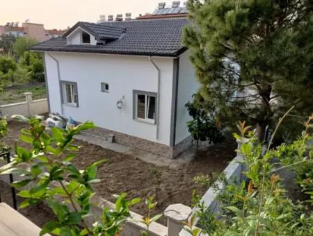 Riesige Gelegenheit Einfamilienhaus Komplett Renoviert In Dalaman Altintas Nachbarschaft