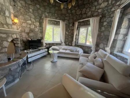 5 2 Villen Zum Verkauf Mit Prächtiger Architektur Im Dalaman Akkaya Tal