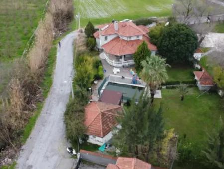 Dalaman Altintaş Mah. 4 1 Freistehende Villa An Einem Unverpassbaren Standort