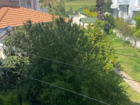 Möblierte 2 Einzimmerwohnungen Zum Verkauf Auf Dem Anständigen Grundstück Von Dalaman