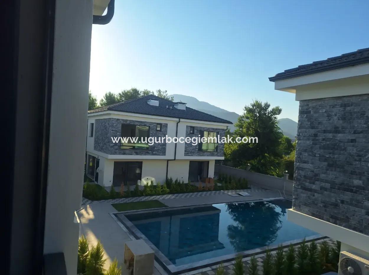 3 1 Luxury Twin Villa In The Site In Karaçali