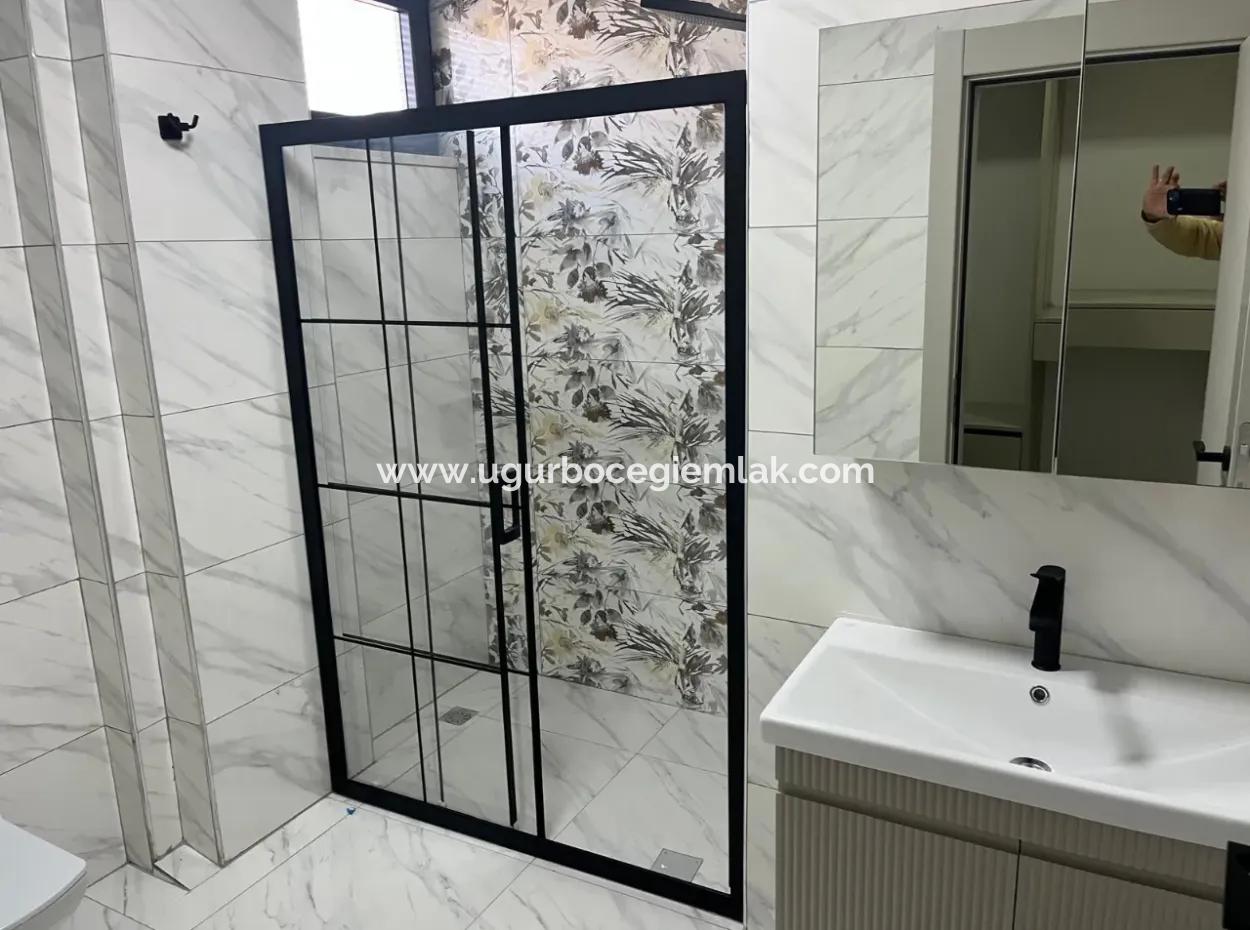 Detached 4 1 Villa For Sale In Karaçali