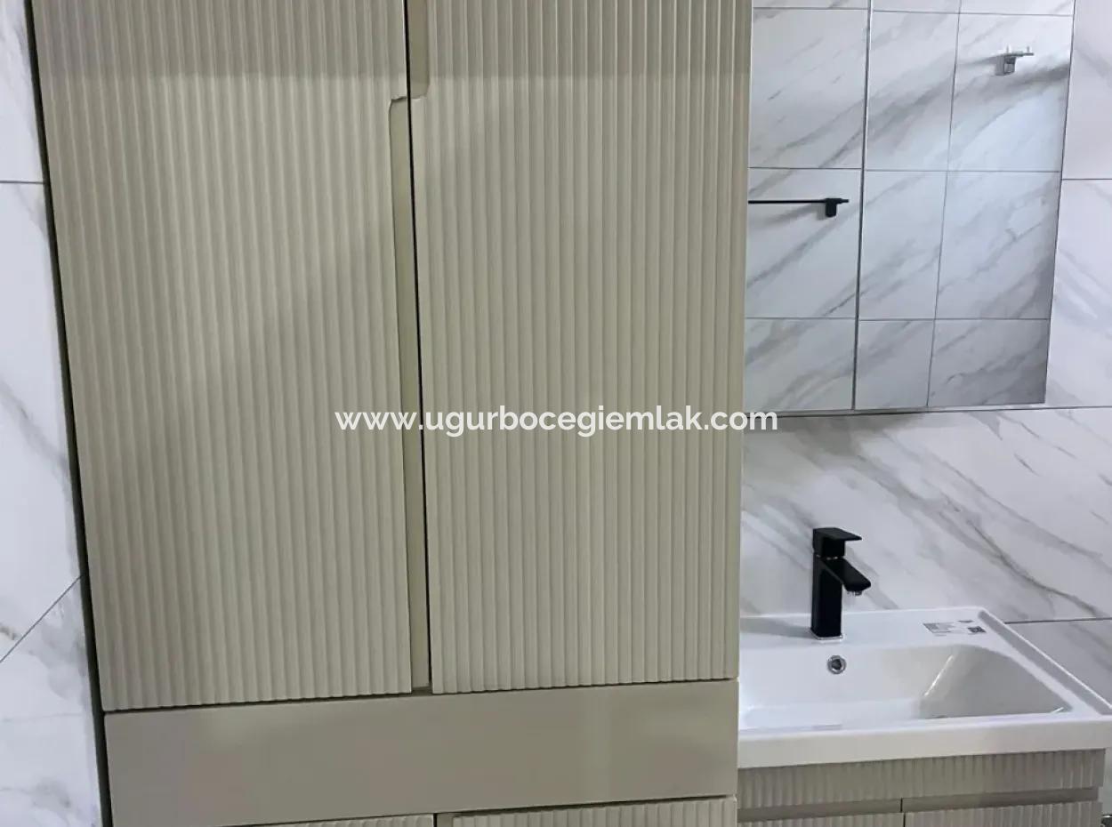 Detached 4 1 Villa For Sale In Karaçali