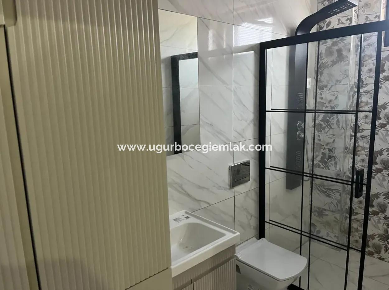 Detached 4 1 Villa For Sale In Karaçali