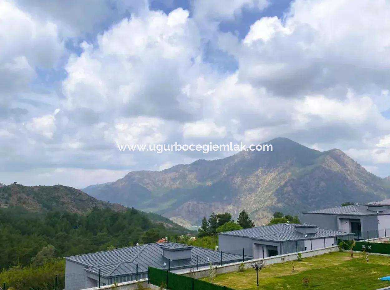 Ultra-Luxury Detached Villa With Pool In Akkaya Valley