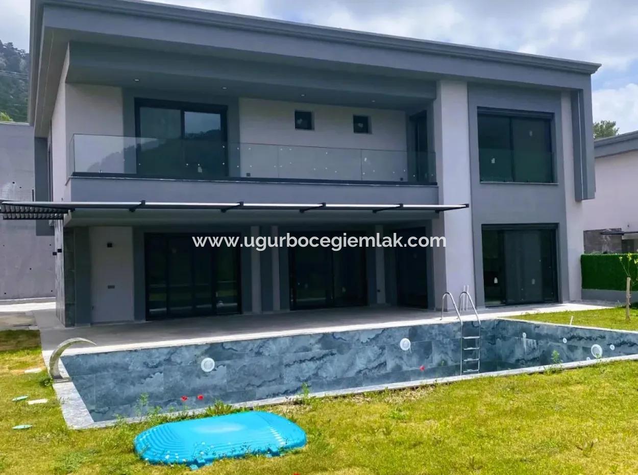 Ultra-Luxury Detached Villa With Pool In Akkaya Valley