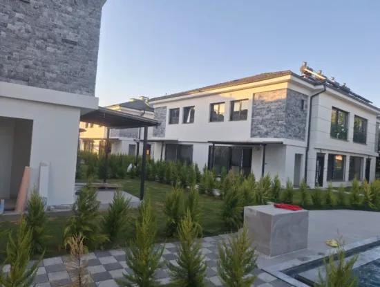 3 1 Luxury Twin Villa In The Site In Karaçali