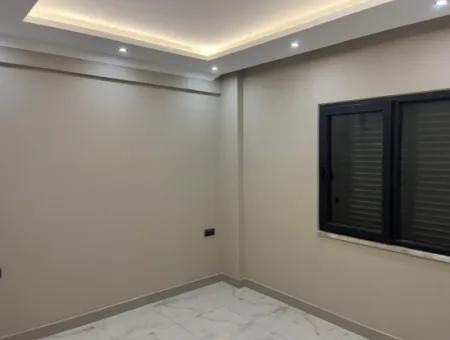 Detached 4 1 Villa For Sale In Karaçali