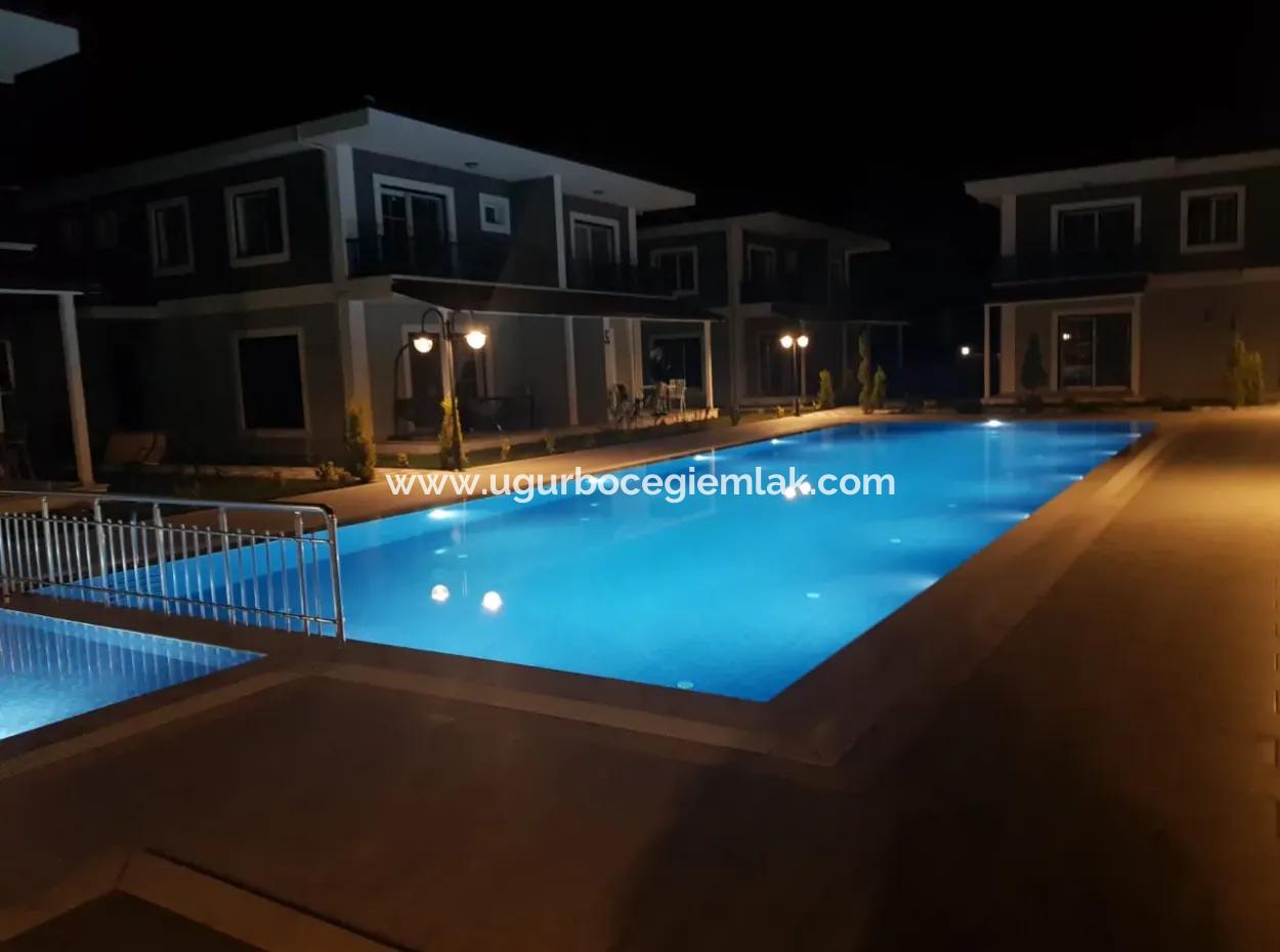 Dalaman'da Satılık Bitişik Nizam Sıfır Villa