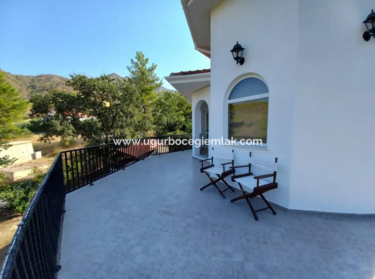 Dalaman Atakent Mahallesinde Satılık Villa