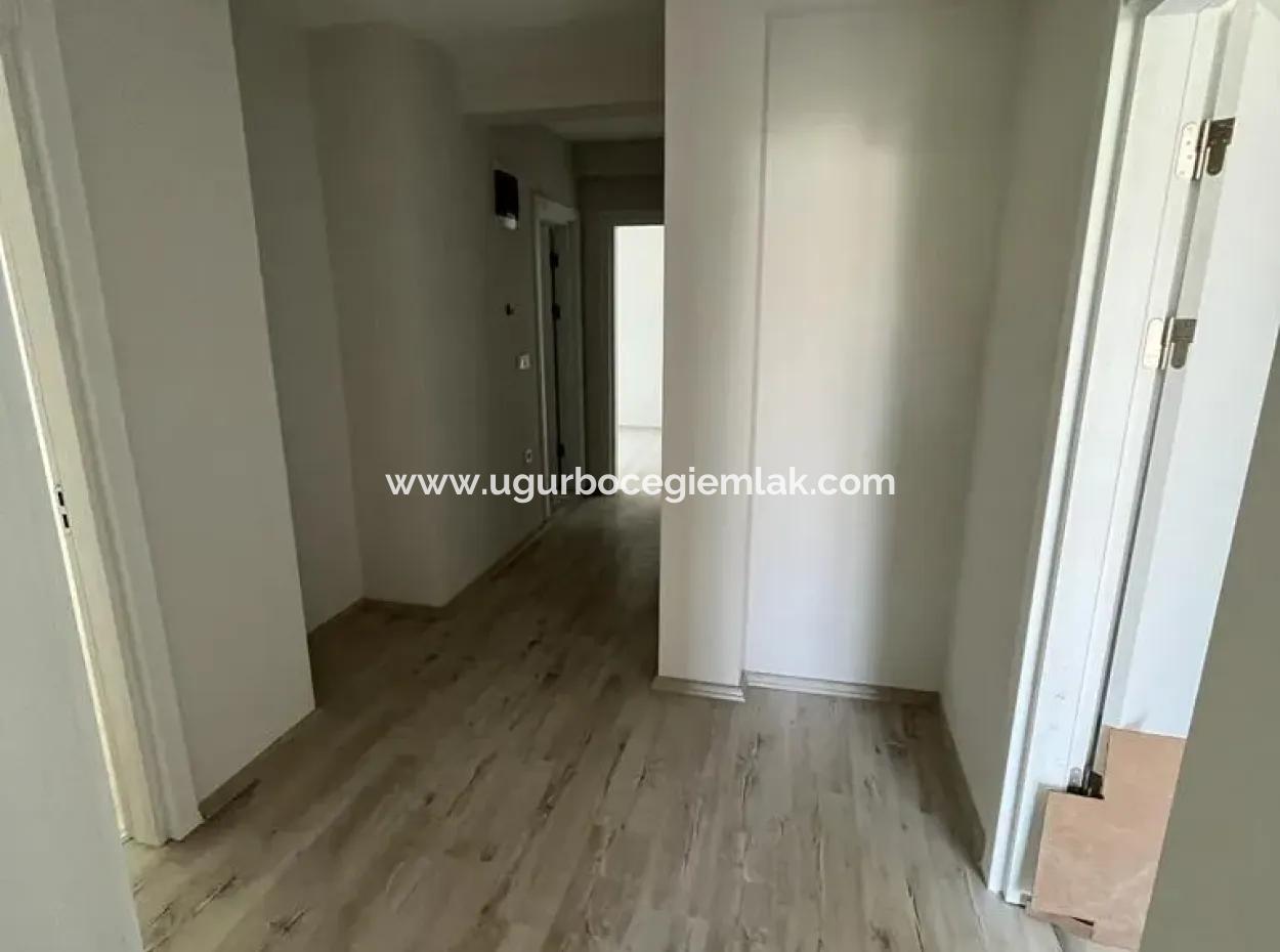 Dalaman Merkez Mahallesin De 3+1  Daireler