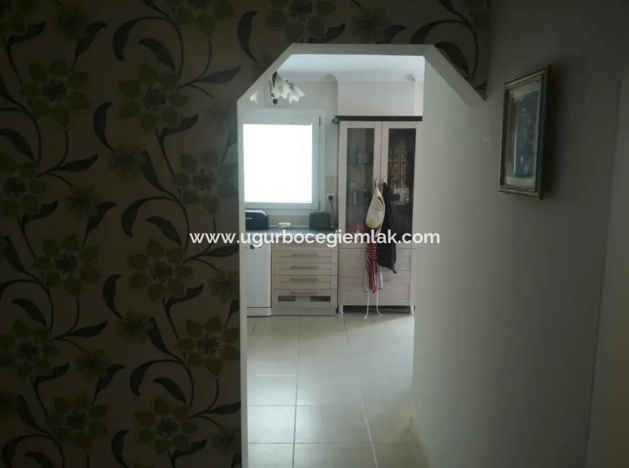 Dalaman Altıntas'da Havuzlu Eşyalı Villa