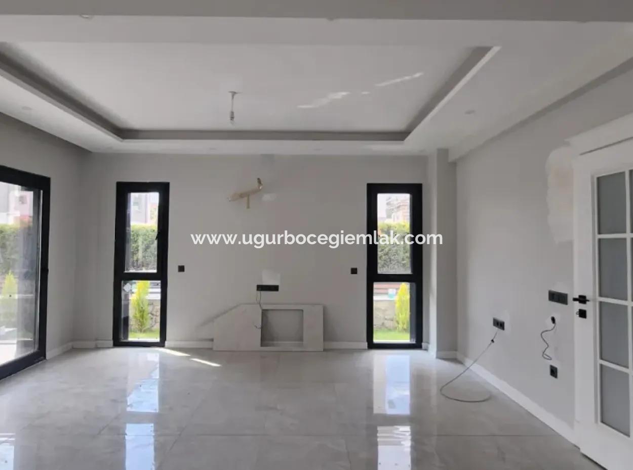 Dalaman  Söğütlüyurt Mevkiinde Eşsiz Peyzajıla 3+1 Villa