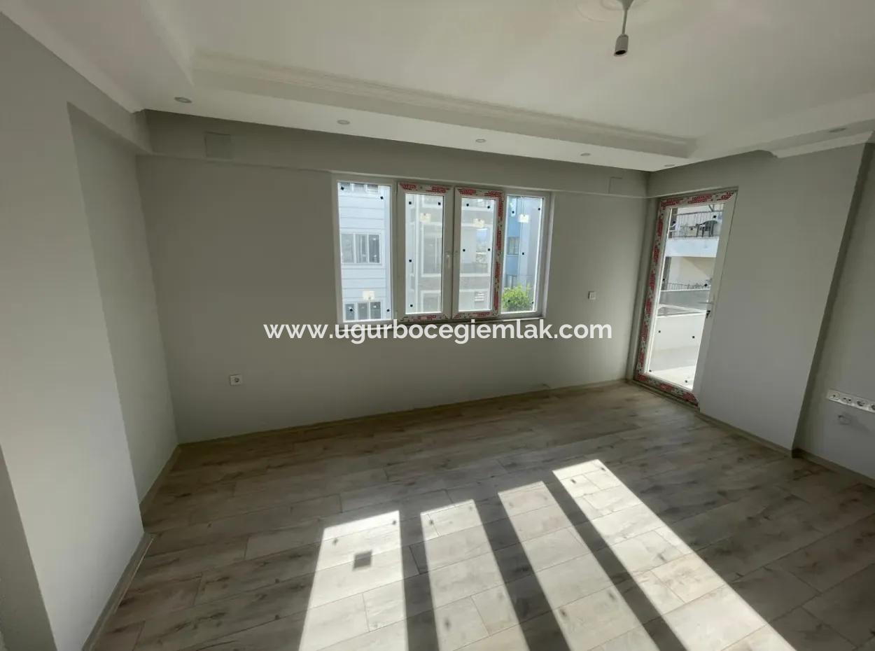 Dalaman Hürriyet Mahallesinde Havuzlu Satılık Daireler