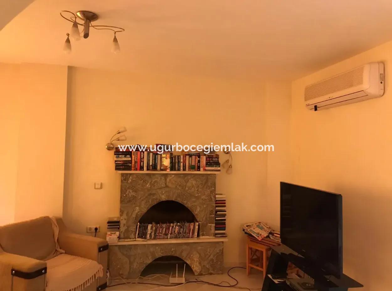 Gürköy Mevkiin De  Tasarım Harikası 3+1 Satılık Villa