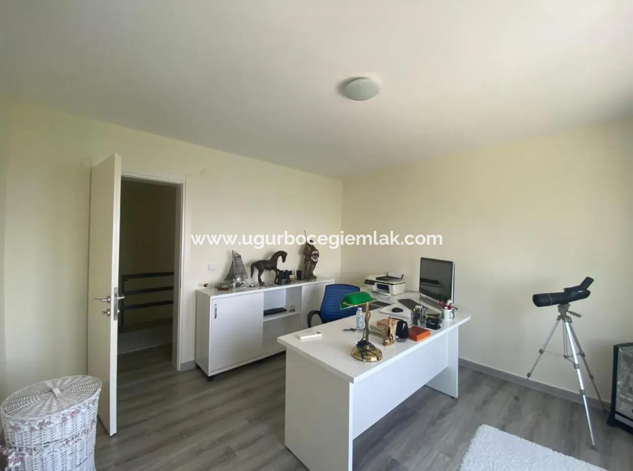 Dalaman Da Deniz Manzaralı Satılık Muhteşem Villa