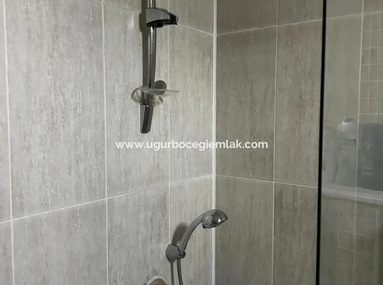 Akkayada 1500M2 Arsanın İçerisinde 2 Adet Satılık Villalar