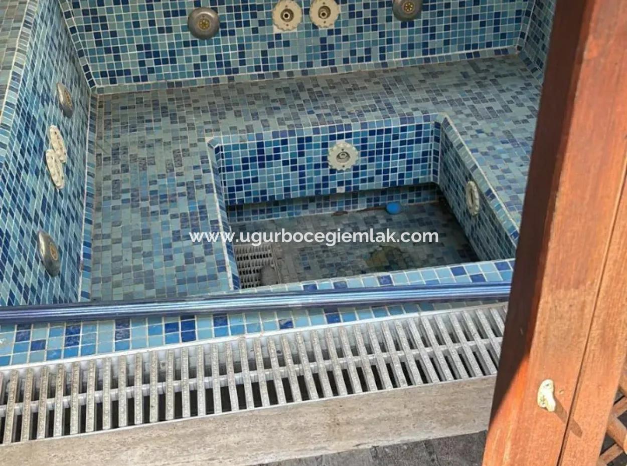 Akkayada 1500M2 Arsanın İçerisinde 2 Adet Satılık Villalar