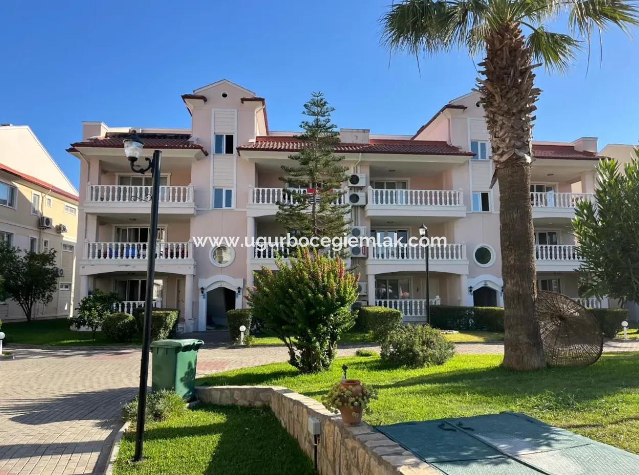 Botanik Garden Sitesinde 3+1 Satılık Çatı Dubleksi