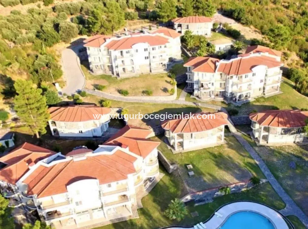 Etkileyici Manzarasıyla Akkaya Da Satılık 3+1 İkizvilla