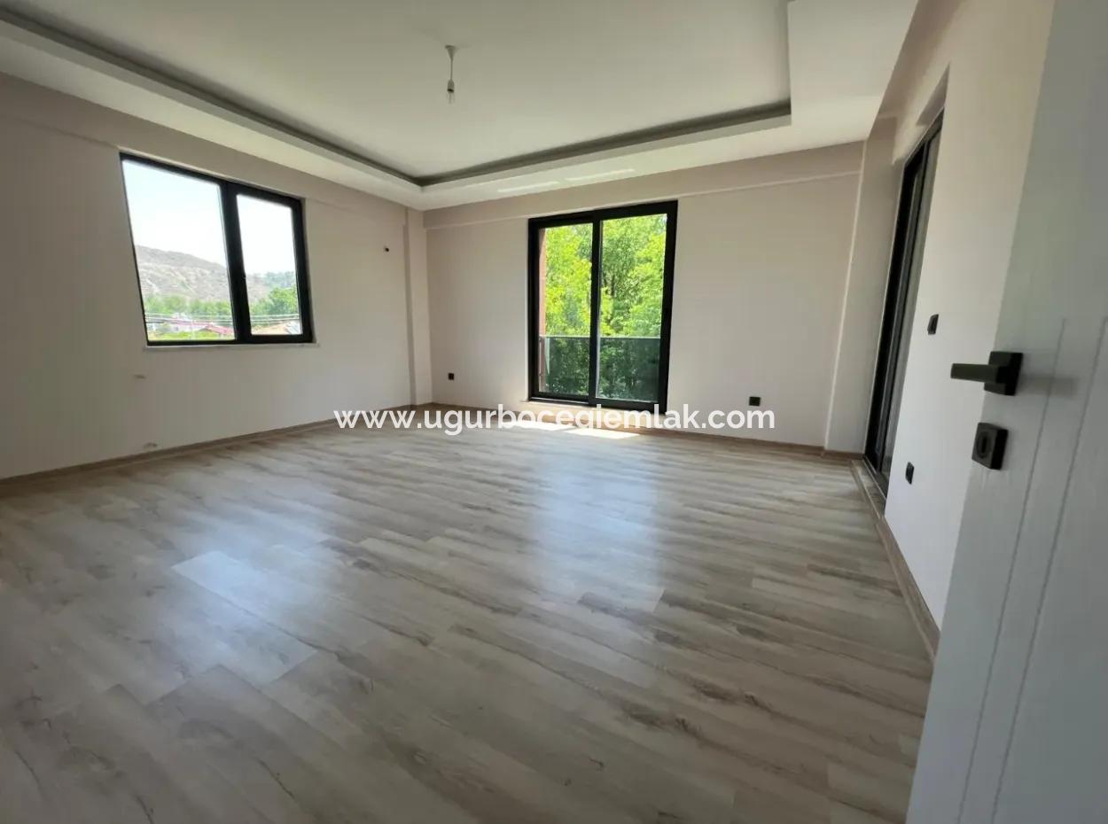 Dalaman Altıntas Mah. 3+1 Satılık Daire