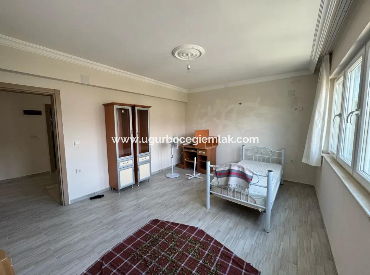 Dalaman Altıntas Mah. Satılık 4+1 Müstakil Villa