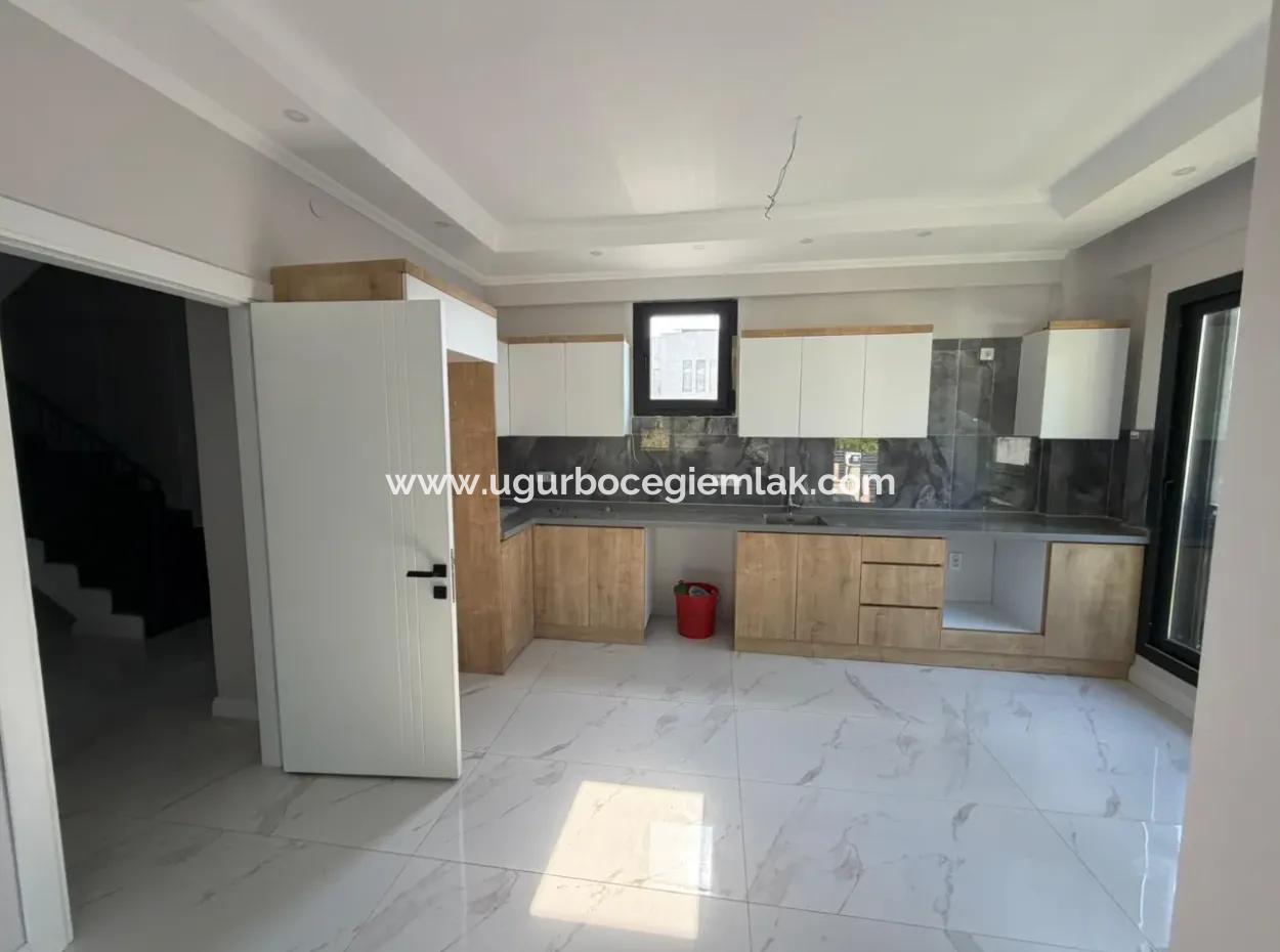 Dalaman Karaçalı Da Satılık 4+1 İkizvilla