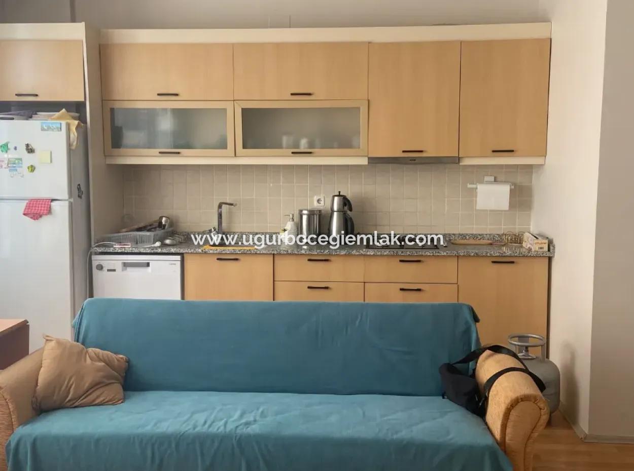 Dalaman'ın Nezih Sitesinde Eşyalı Satılık 2+1 Daire