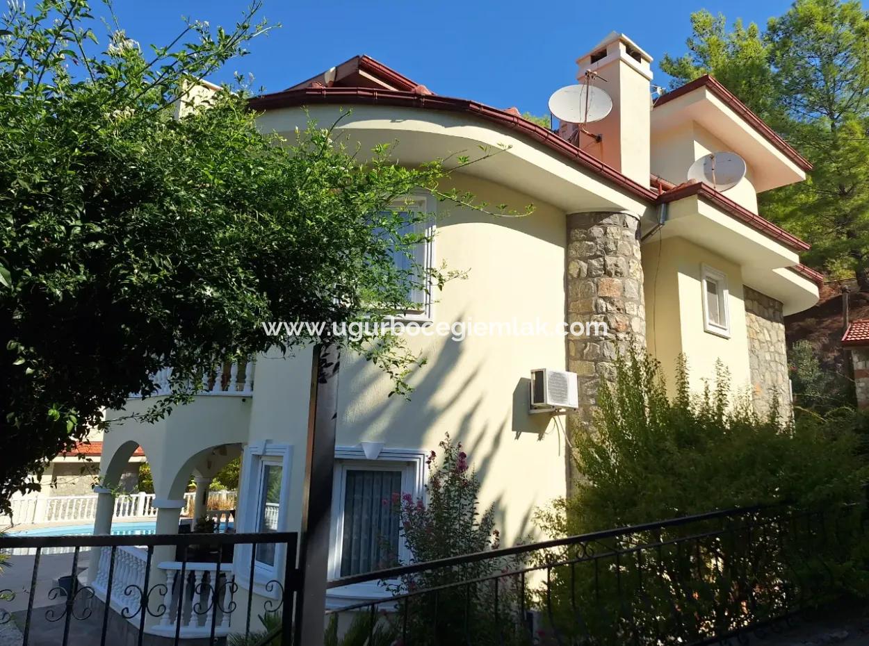 Dalaman, Akkaya Vadisi - Şık 4 Yataklı Villa
