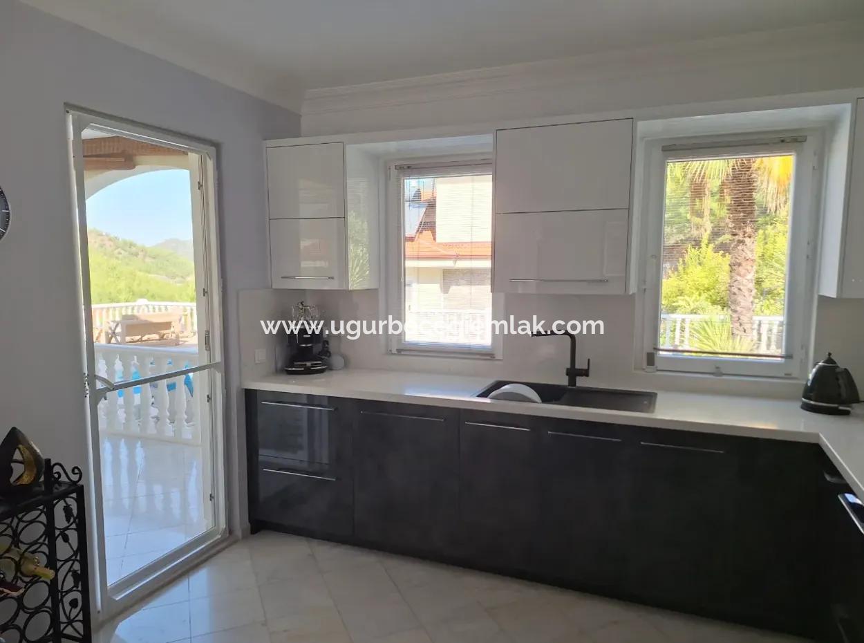 Dalaman, Akkaya Vadisi - Şık 4 Yataklı Villa