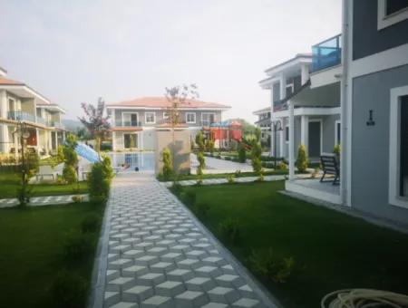 Dalaman'da Satılık Bitişik Nizam Sıfır Villa