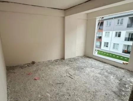 Dalaman Altıntas  Mahallesinde  İnşaattan  1+1 Satılık Daire