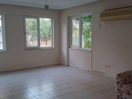 Havuzlu Site İçerisin De Satılık 3+1 Eşyalı Daire