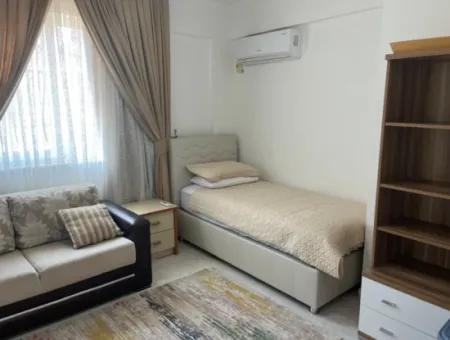 Dalaman Karaçalı Mahallesinde Havuzlu 3+1 Satılık Villa