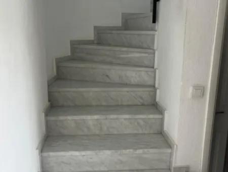 Dalaman Karaçalı Mahallesinde Havuzlu 3+1 Satılık Villa