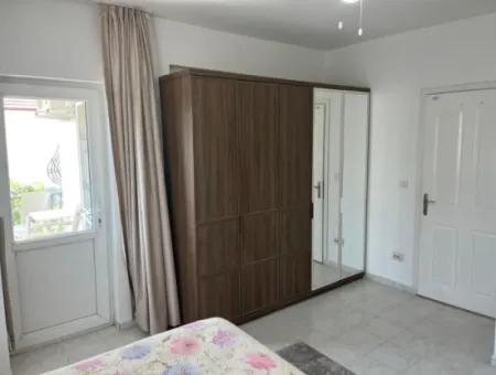 Dalaman Karaçalı Mahallesinde Havuzlu 3+1 Satılık Villa