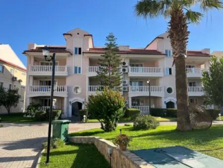 Botanik Garden Sitesinde 3+1 Satılık Çatı Dubleksi