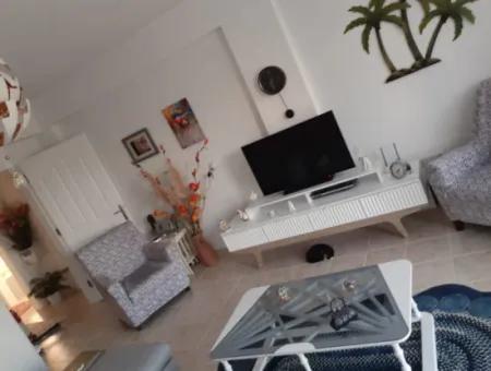 Dalaman Günlüklü Sitesin De Havuzlu Satılık Daire