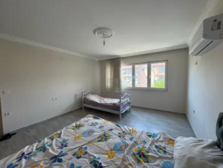 Dalaman Altıntas Mah. Satılık 4+1 Müstakil Villa